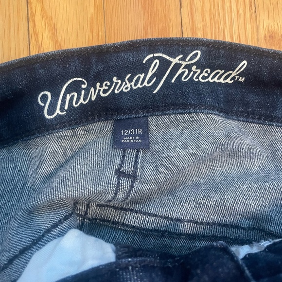 Ladies, Universal thread jeans - Picture 3 of 3